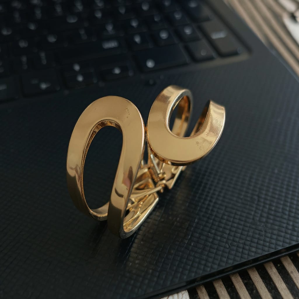 Anti tarnish bracelet