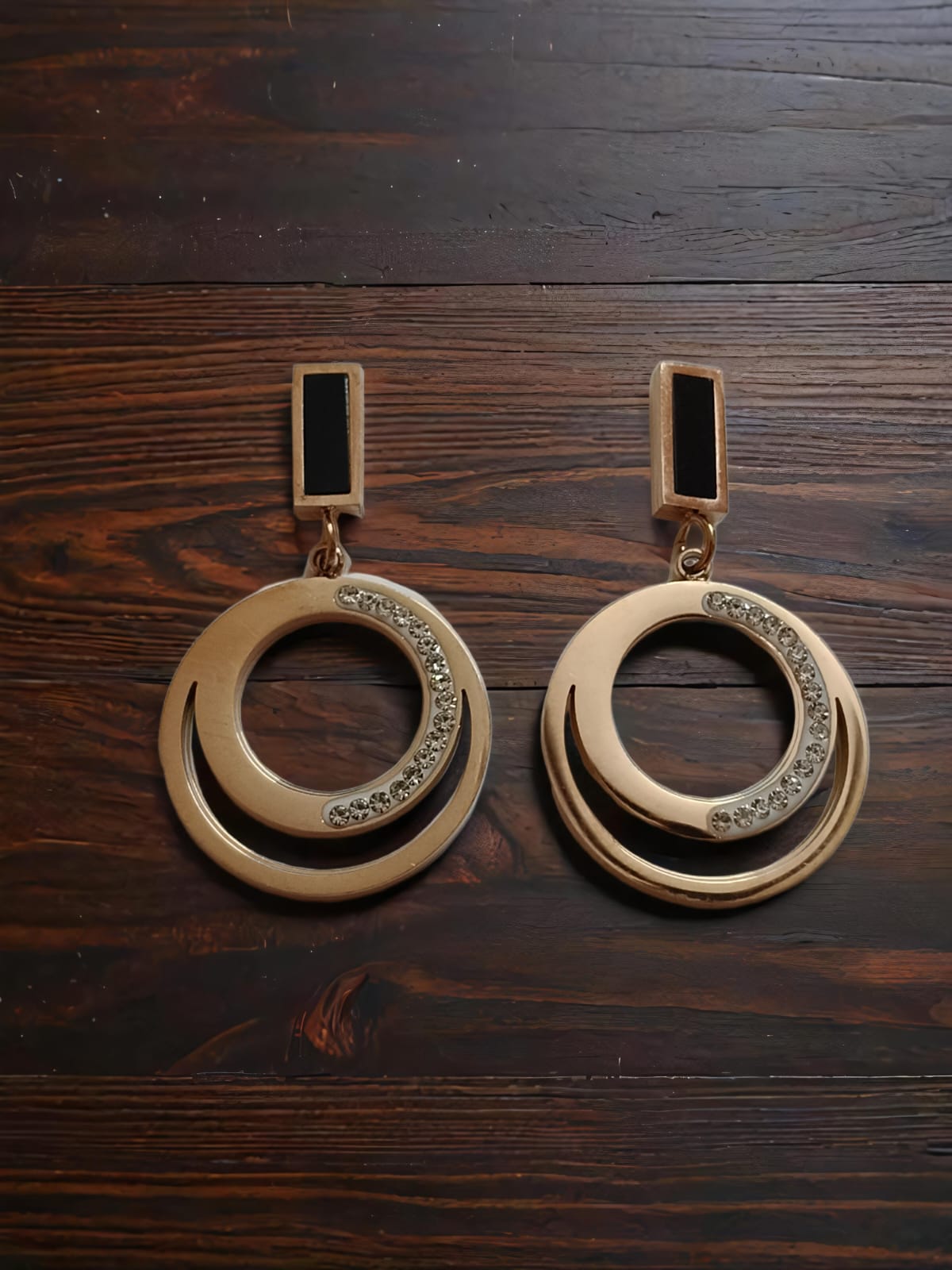 Anti tarnish earrings