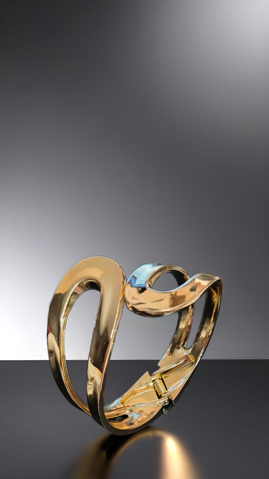 Anti tarnish bracelet