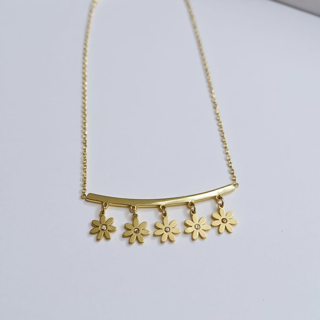 Anti tarnish necklace