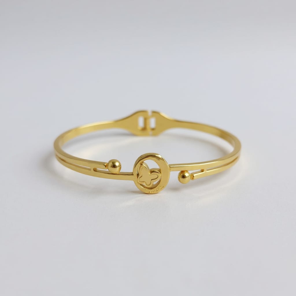 Anti tarnish bracelet