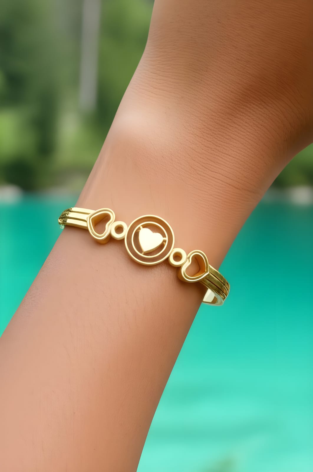 Anti tarnish bracelet